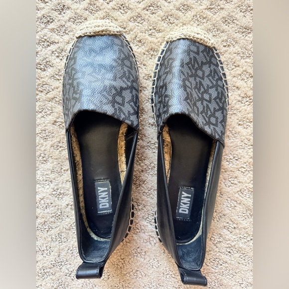 DKNY shoes - Picture 1 of 4